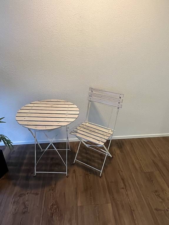 Set tavolo e sedie: Set Tisch & Stuhl  – Usato da Hasle LU venduto da Eisbaerin 1