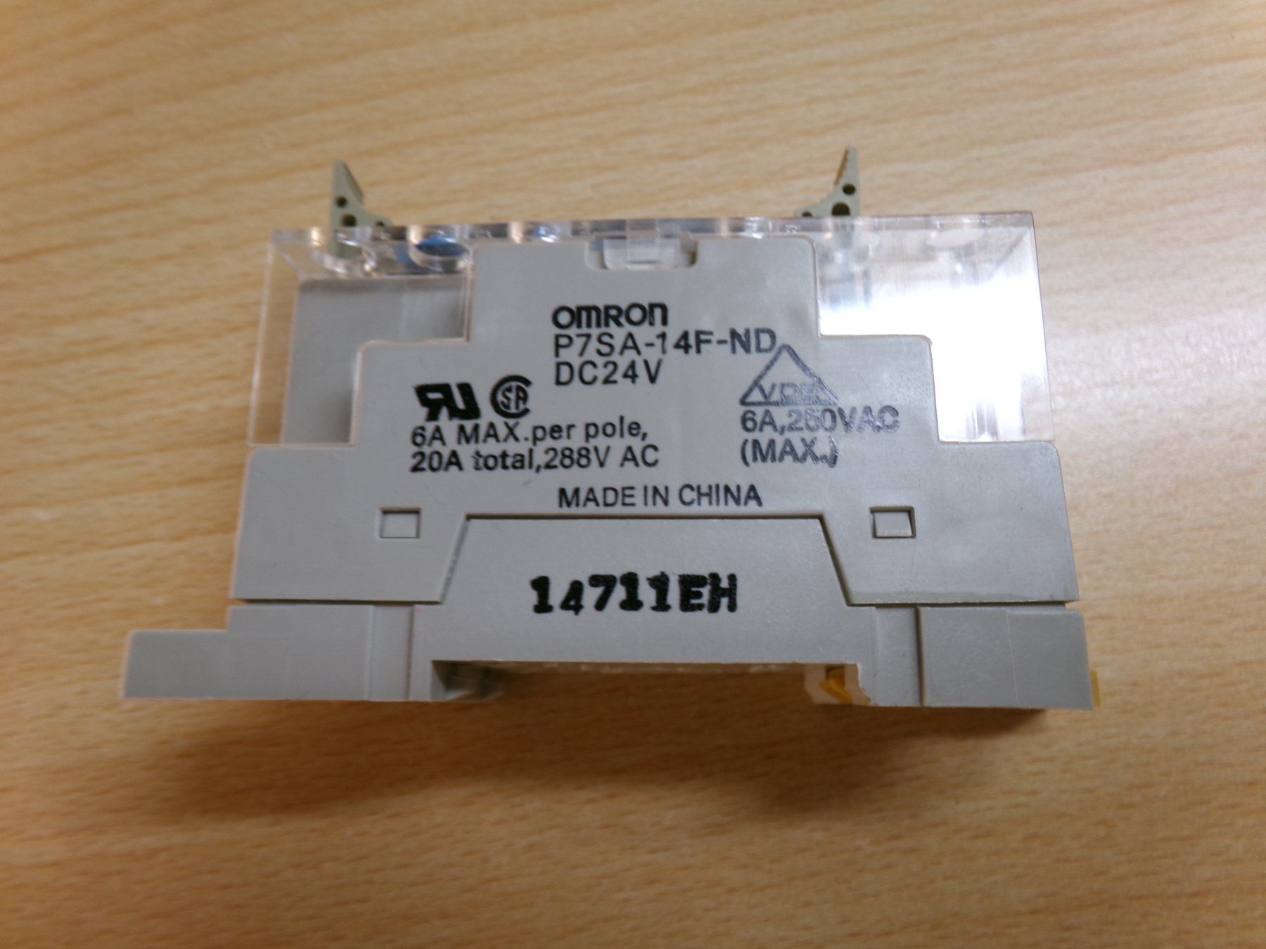 Omron Elektronikbauteile: Relais 24VDC Omron P7SA-14F-ND – Gebraucht aus Hombrechtikon von Maloev17 2