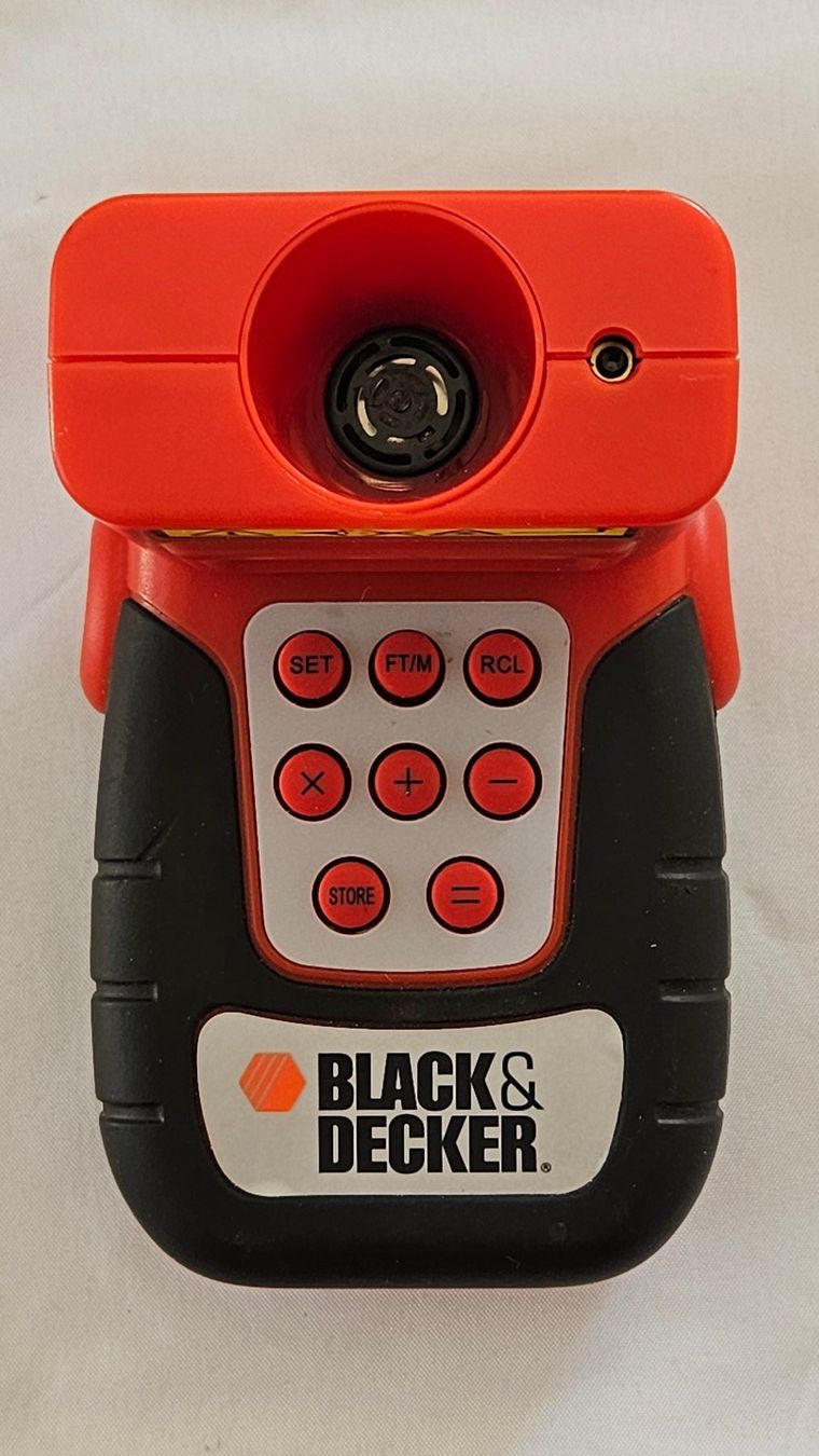 Misurare: BLACK & DECKER BDM100 / Entfernung- und Raummessgerät – Usato da Granges-Paccot venduto da Wodli 6