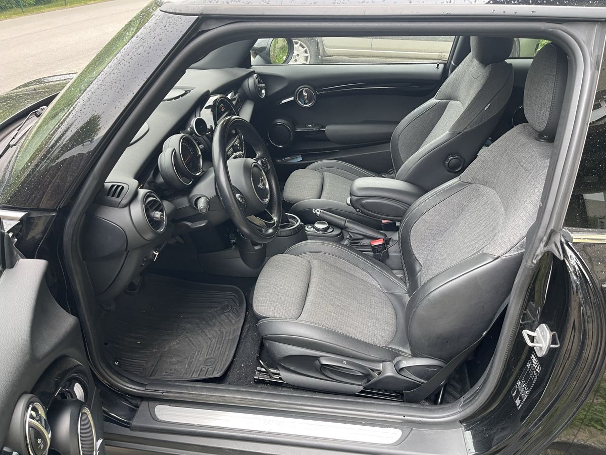 Mini Automobili: Mini Cooper 1.5d F56 NEU MFK – Usato da Strengelbach venduto da jumbo76 2