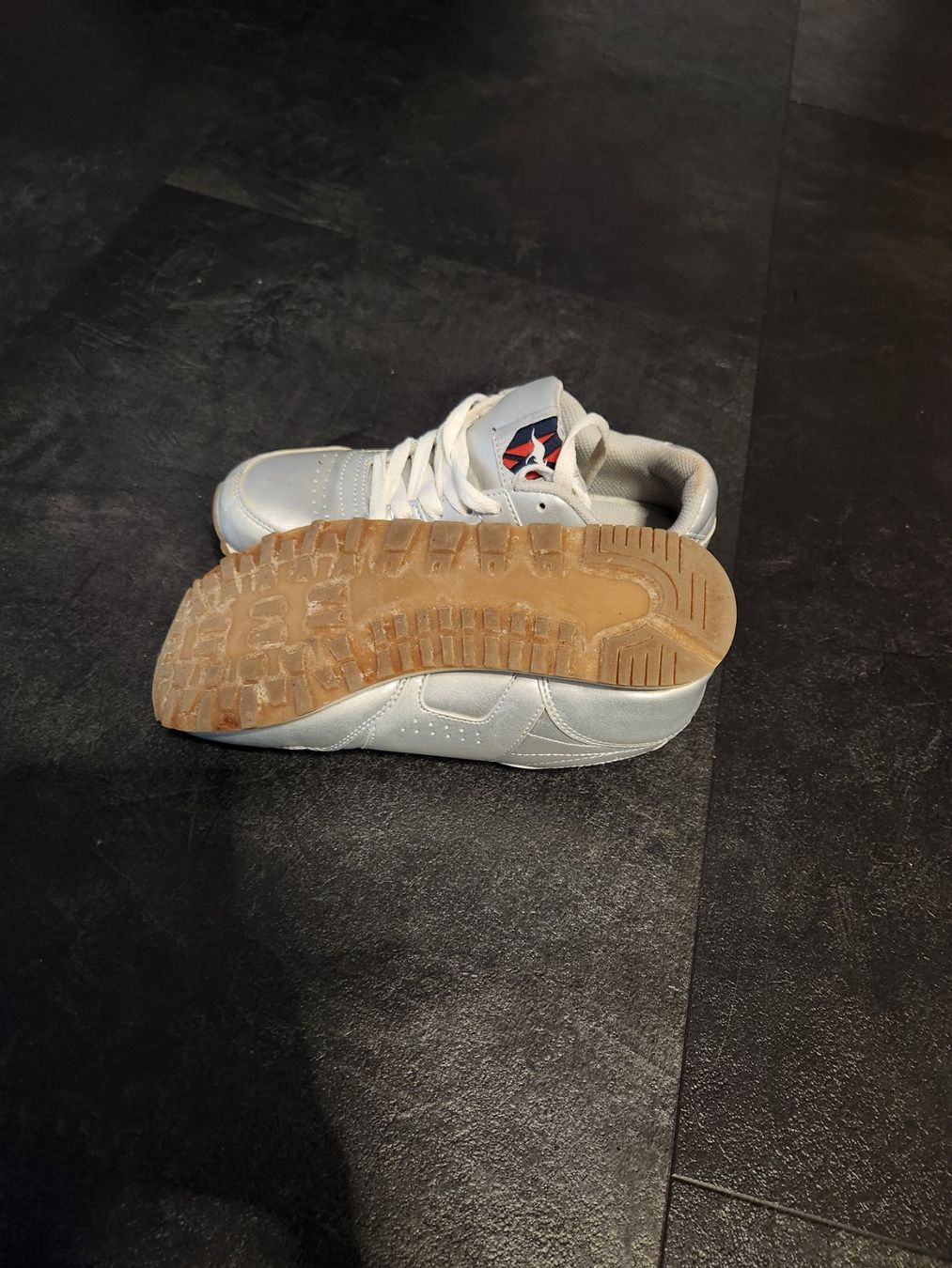 Scarpe da donna: KangaROOS Schuhe Gr. 37 Silber – Usato da Oftringen venduto da Leleni 3