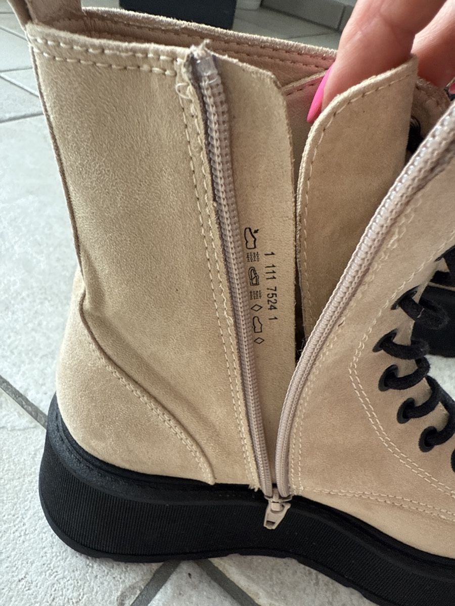 Damenschuhe: Schuhe Gr.36-37 – Gebraucht aus Waltenschwil von lina-04 9