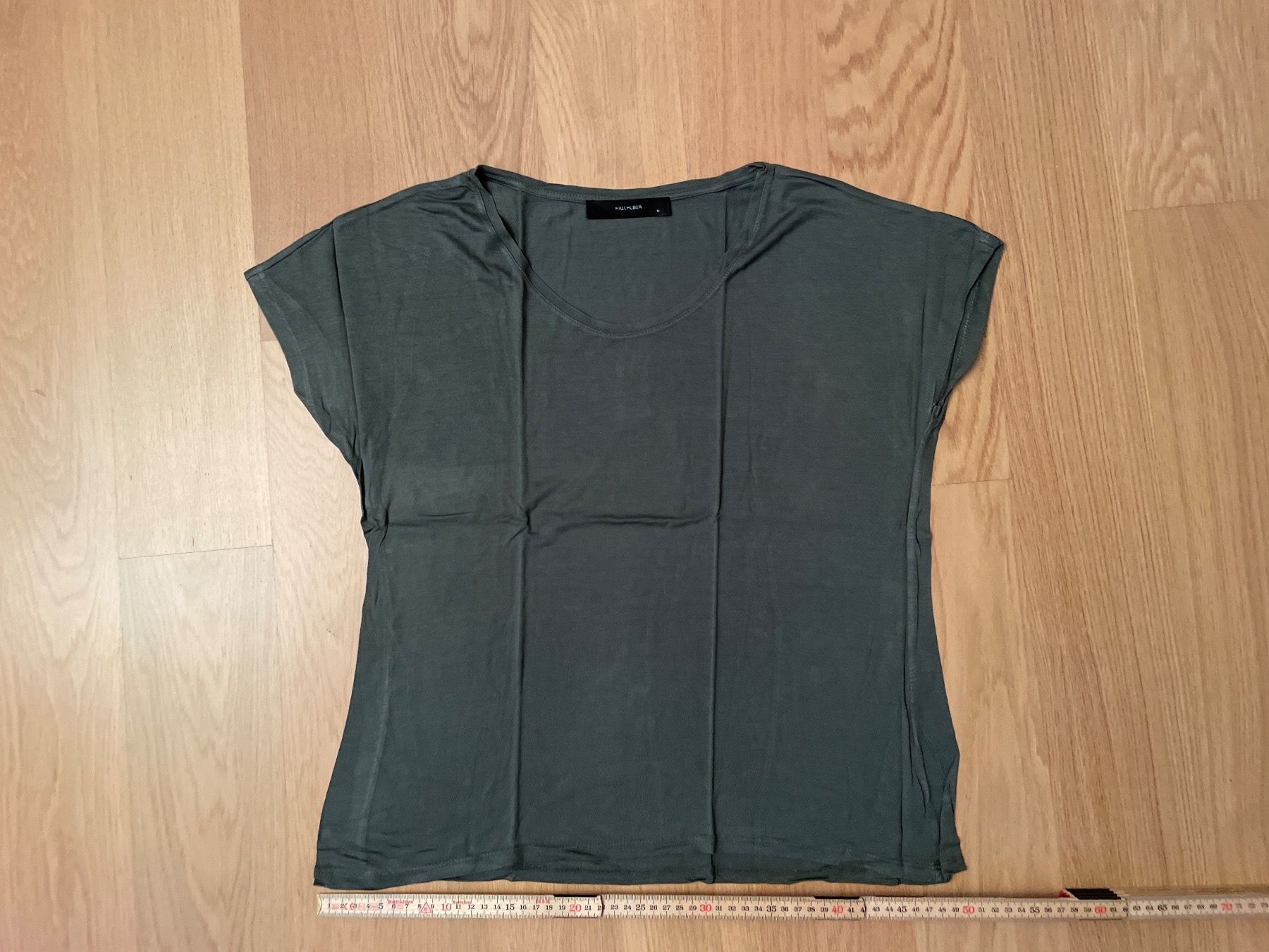 Hallhuber T-shirt: Tshirt Hallhuber M – Usato da Basel venduto da pilzliii 3