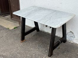 Gartentisch Marmorplatte mit Metall Gestell 125 x75 H: 77 cm