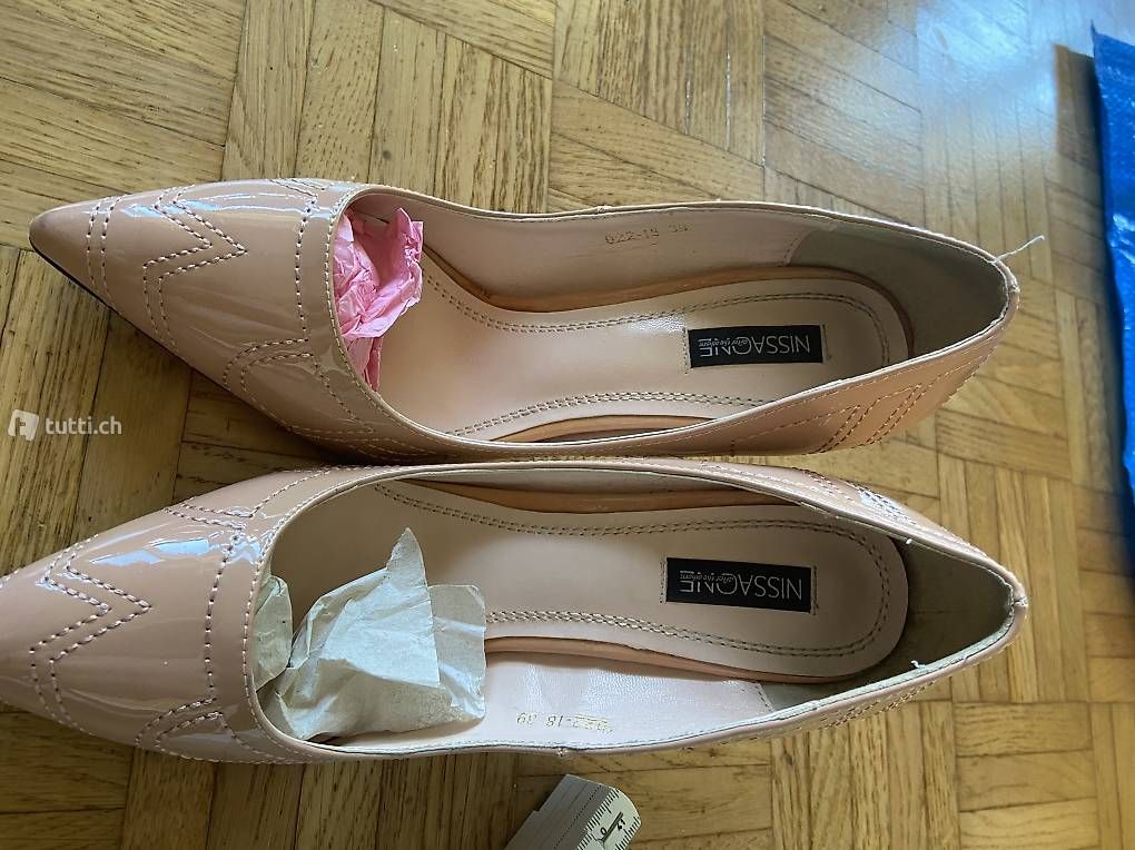 Scarpe da donna: Damen Schuhe gr 38/39 – Usato da Basel venduto da vla_6zt2 2
