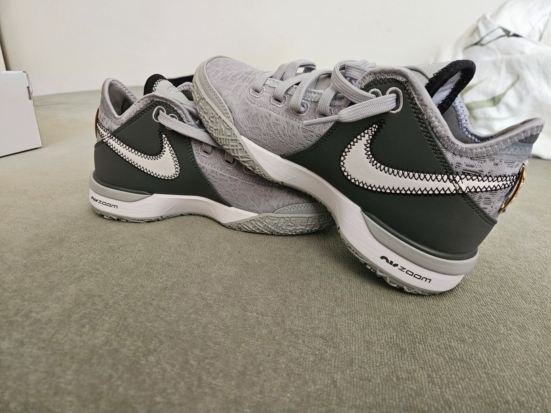Nike Scarpe per ragazzi: Nike Zoom Lebron NXXT GEN – Nuovo e nell'imballaggio originale da Langnau am Albis venduto da Anelan