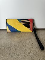 Farbenfrohes Portemonnaie / Clutch mit Handschlaufe