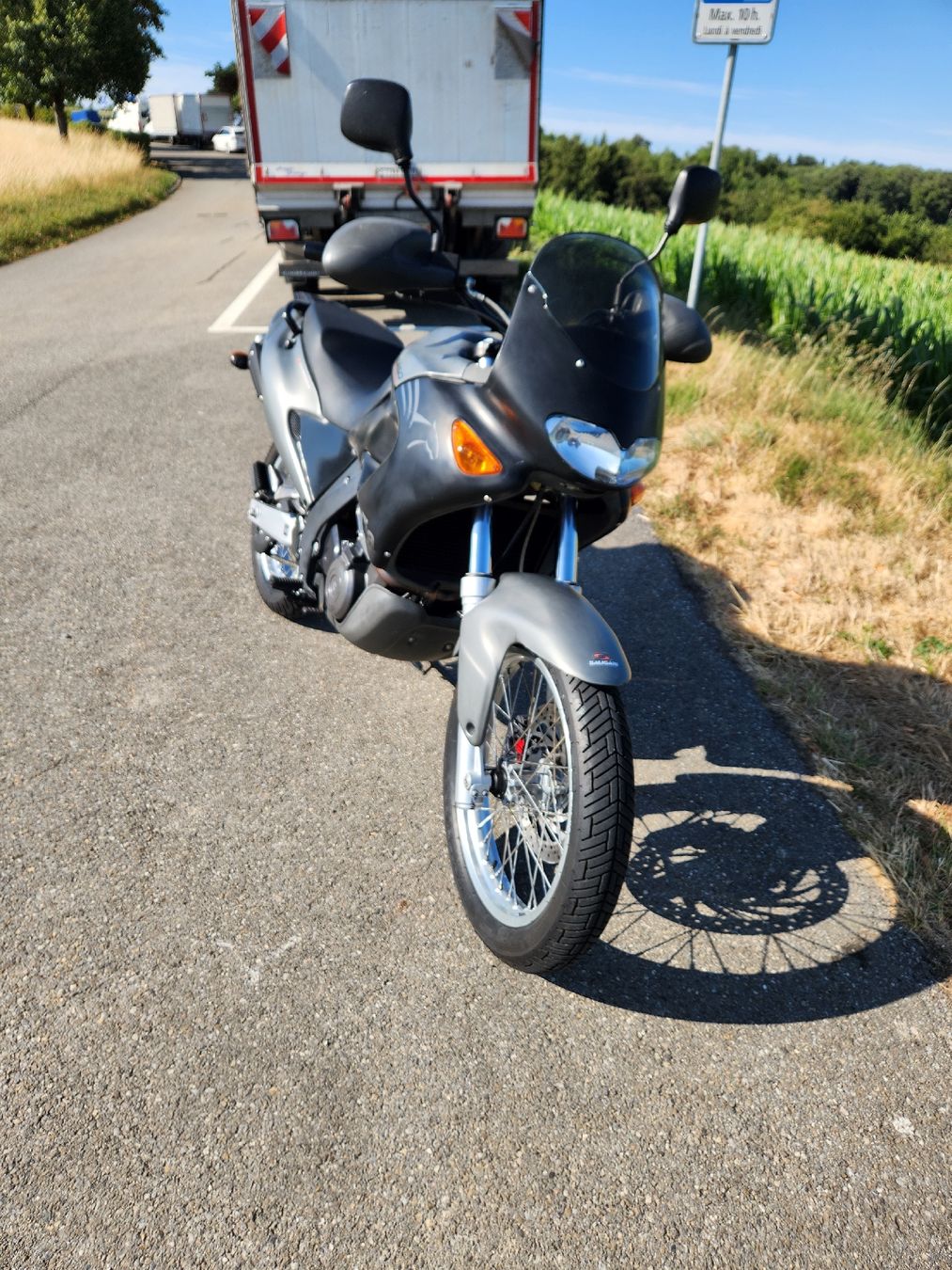 Aprilia Enduro: Aprilia Pegaso 650 2004 – Usato da Schüpfen venduto da joa_hsw5 2
