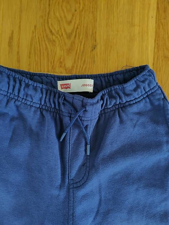 Pantalons: Bequeme Kinderhose in Gr. 152 – D'occasion à Zürich par svi_dkg2 1