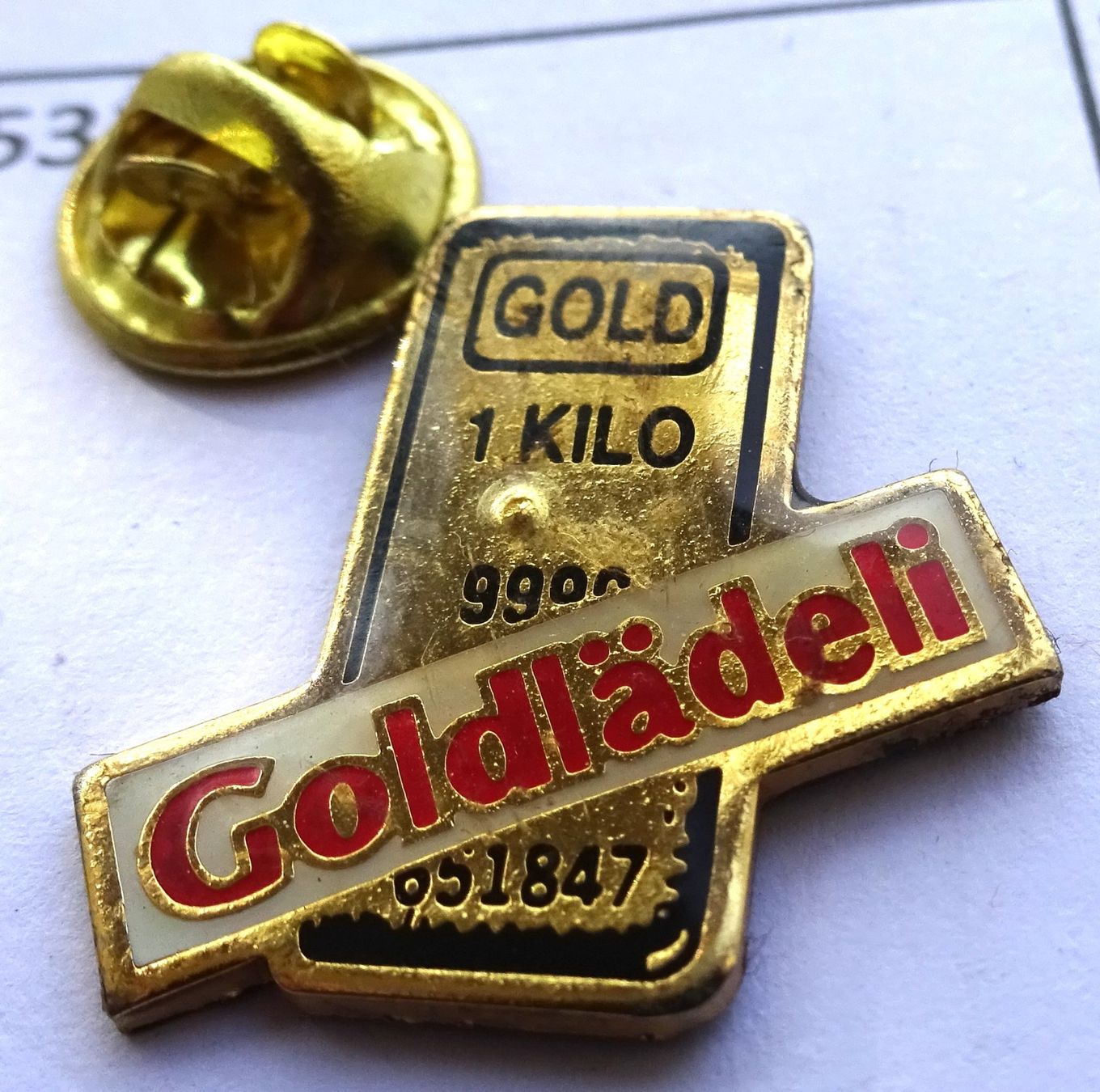 Plaketten & Abzeichen: Pin GOLD LÄDELI  1 KlLO – Gebraucht aus Utzenstorf von BUtter81