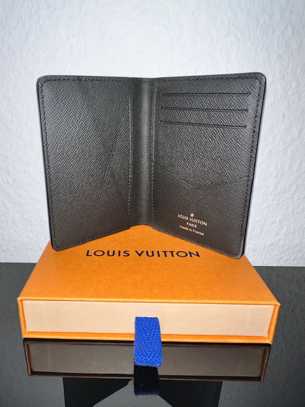 Louis Vuitton Portafogli: 💫Louis Vuitton Galaxy Pocket Organizer💫 – Nuovo (secondo la descrizione) da Zürich venduto da swizzmember 2
