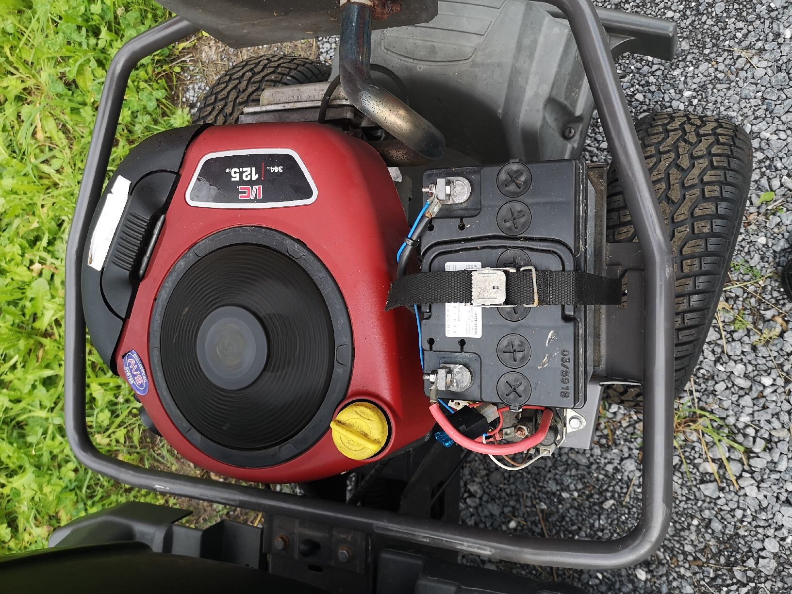 Husqvarna Tagliaerba: Husqvarna Rider Rasentraktor – Usato da Unterseen venduto da 34unterseen34 3