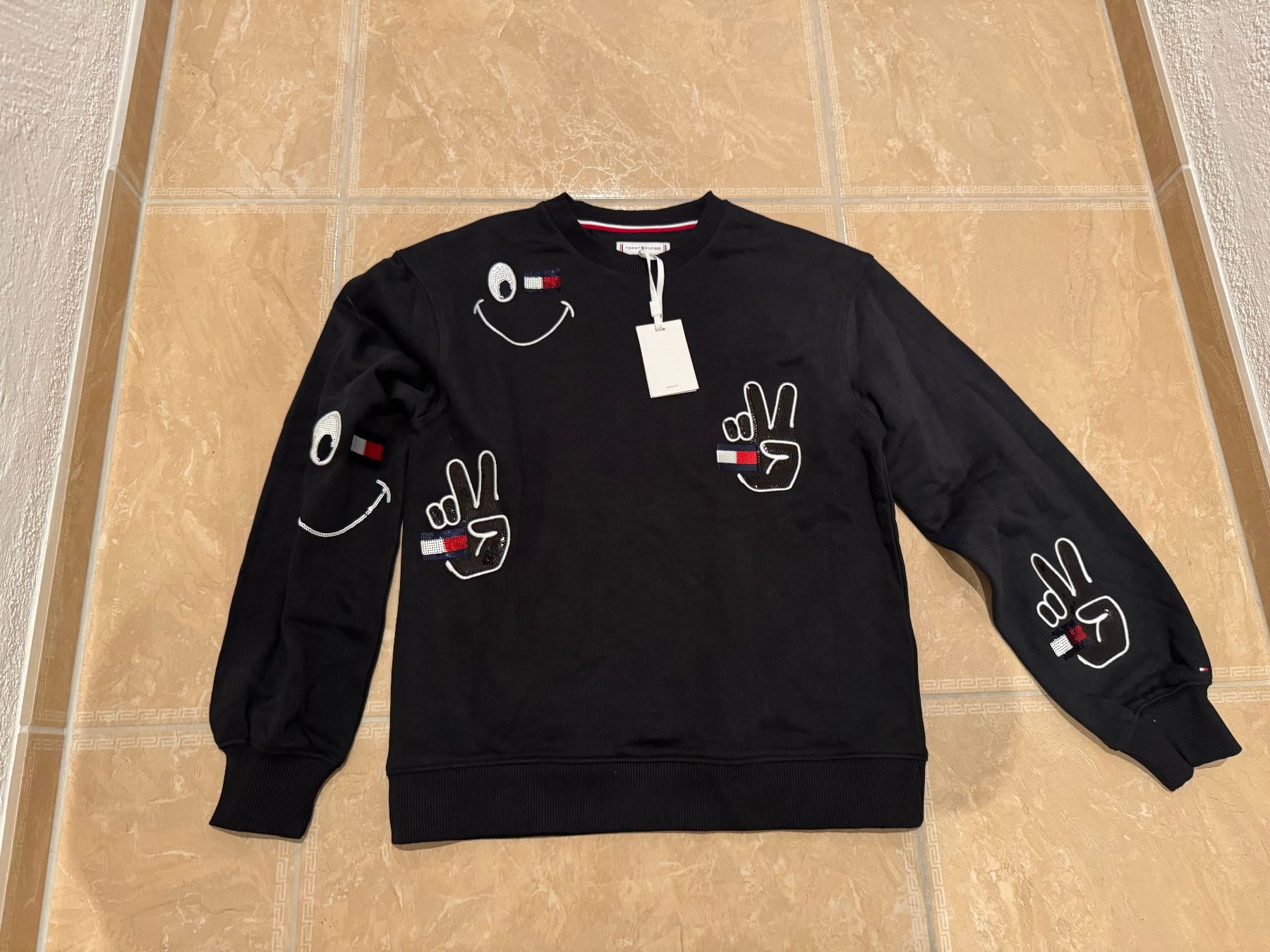Maglioni & Felpe: Tommy Hilfiger neuer Pulli, 16J 176 – Nuovo e nell'imballaggio originale da Klingnau venduto da Markus14