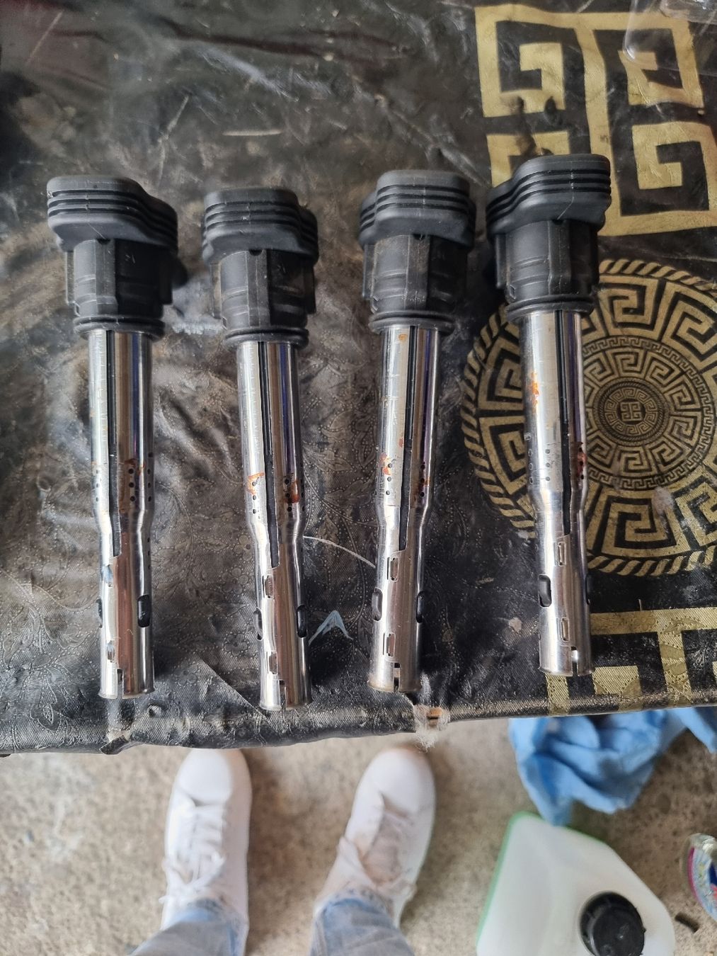 VW Tutti pezzi di ricambio auto: Vw Golf 6R Zündspulen – Usato da Oberengstringen venduto da xav_gxf8 1