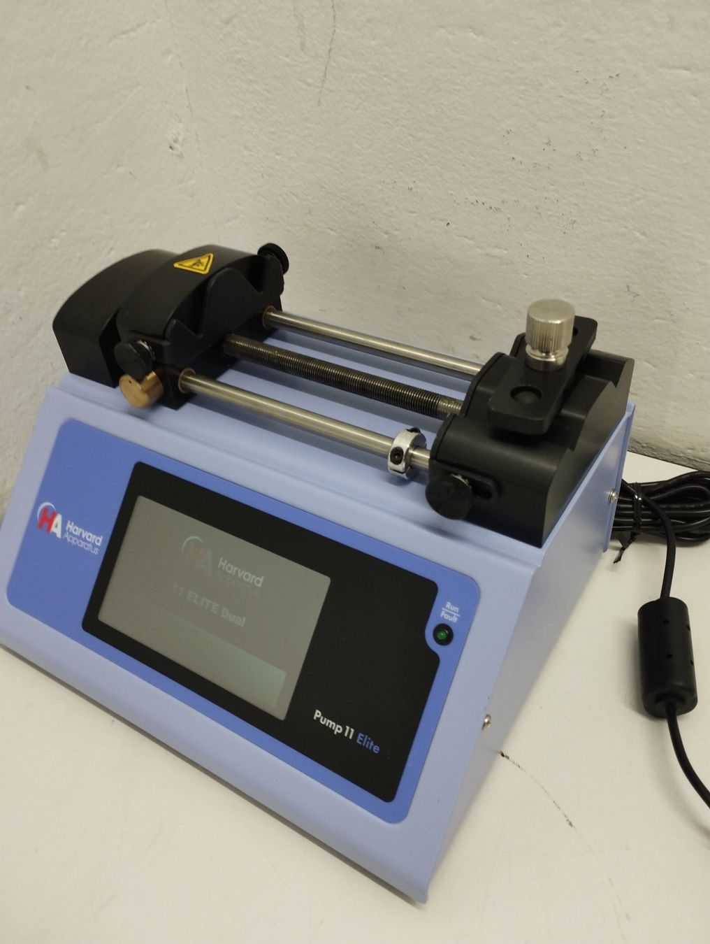 Accessori da laboratorio: Harvard Pump Model 11 Elite Syringe Pumpe – Usato da Niederdorf venduto da LeptonAG_Labor