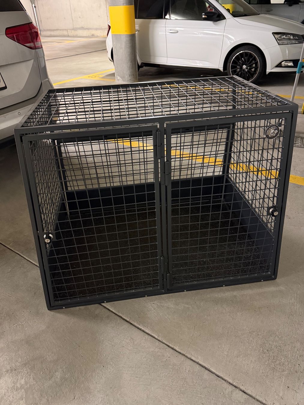 Käfige, Transport & Sicherheit: Grosse Auto-Hundebox – Gebraucht aus Dielsdorf von dnmyr 2