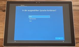 Microsoft Surface Pro 4, 8GB, mit Tastatur, Stift & Netzteil