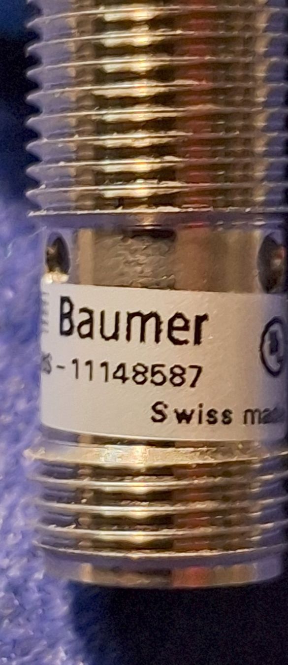 Componenti elettronici: sonde inductive Baumer IR12.P06S – Usato da Bussy FR venduto da 023 2