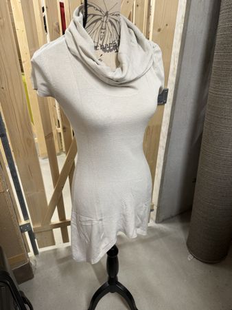 Pullover kleid
