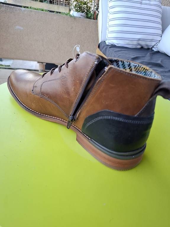 Chaussures hommes: Chaussures montantes cuir 46 – D'occasion à St-Sulpice VD par yoan_ide_35 1