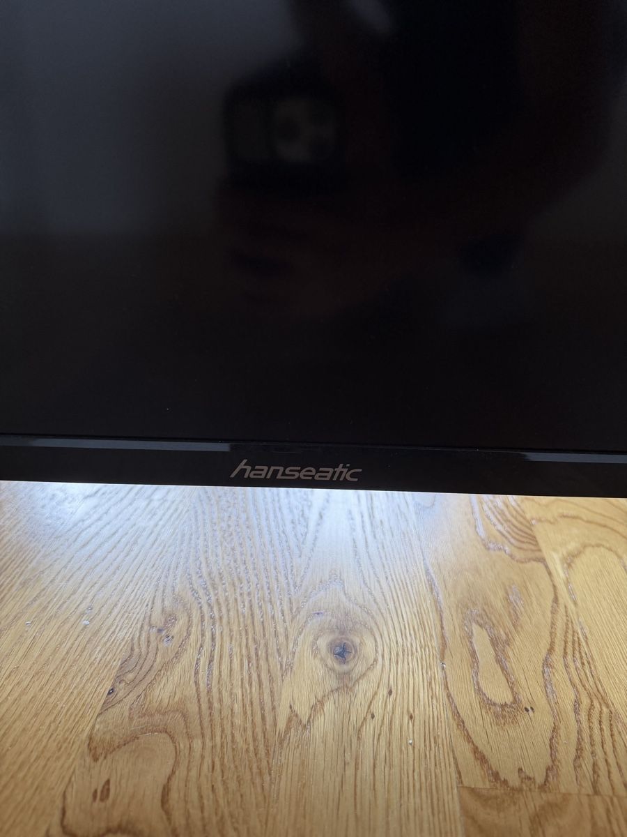 Fernseher: Fernseher / Smart TV – Gebraucht aus Andwil SG von han_b7wj 1