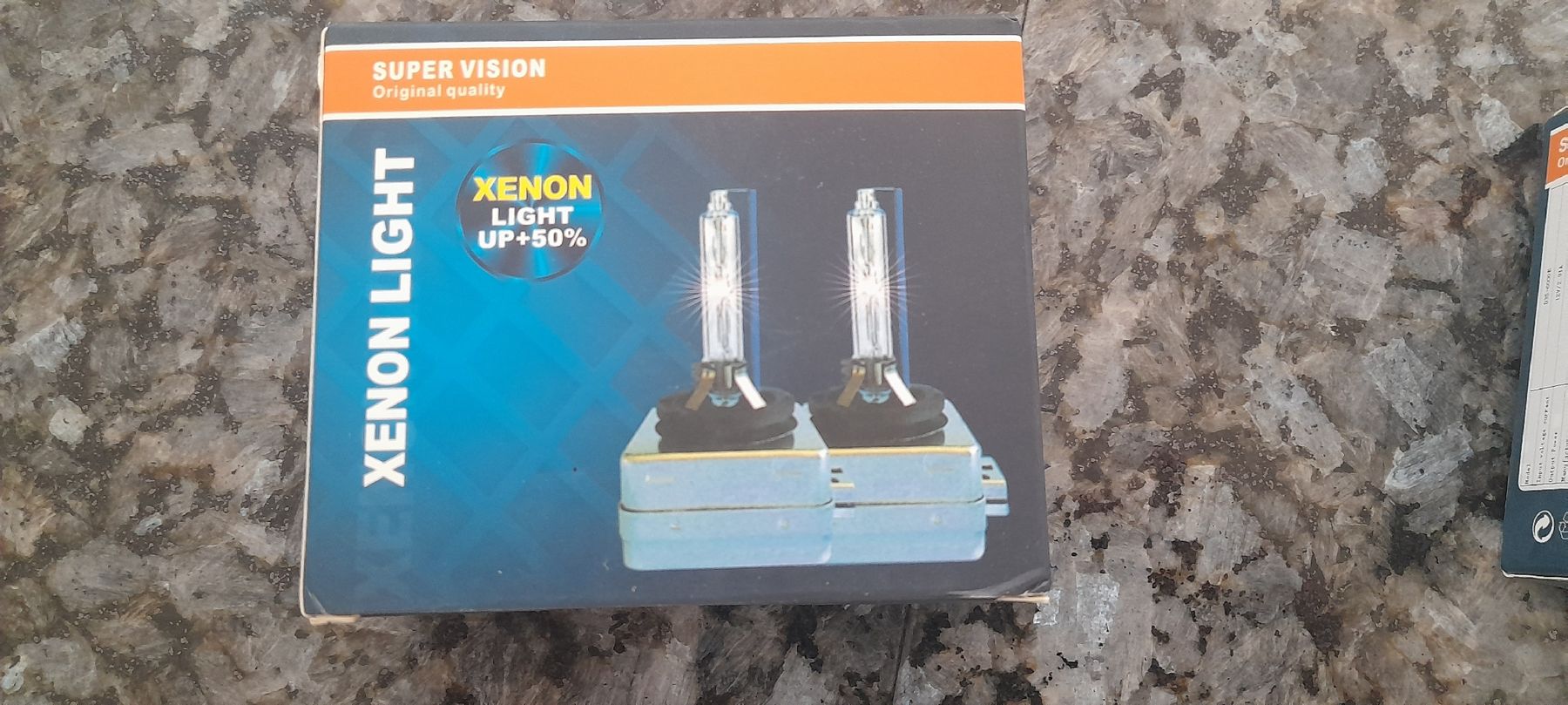 Phares: Xenonbirne D1S – Neuf avec emballage d'origine à Cham par vento9