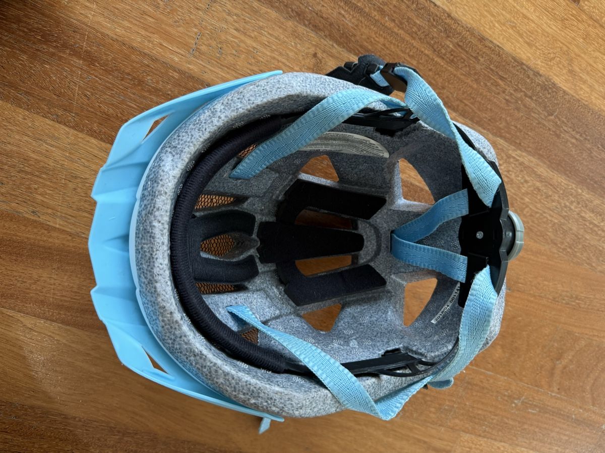 Helme: Fahrradhelm für Kinder – Gebraucht aus Gossau ZH von zh-oberland 3