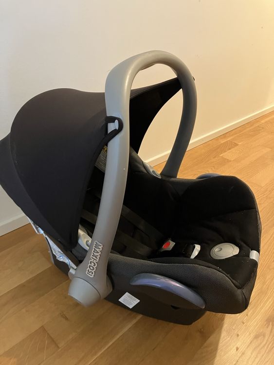 Maxi-Cosi Sièges auto: Maxi Cosi Babyschale Kindersitz – D'occasion à Uetikon am See par cezary01