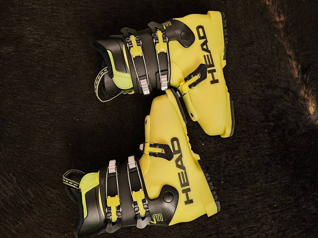 Herrenschuhe: Chaussures ski – Gebraucht aus Carouge GE von Esprit69 2