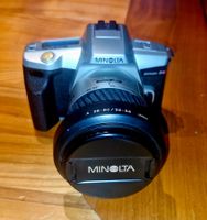 Minolta Dynax 3L + AF Zoom 28–80mm