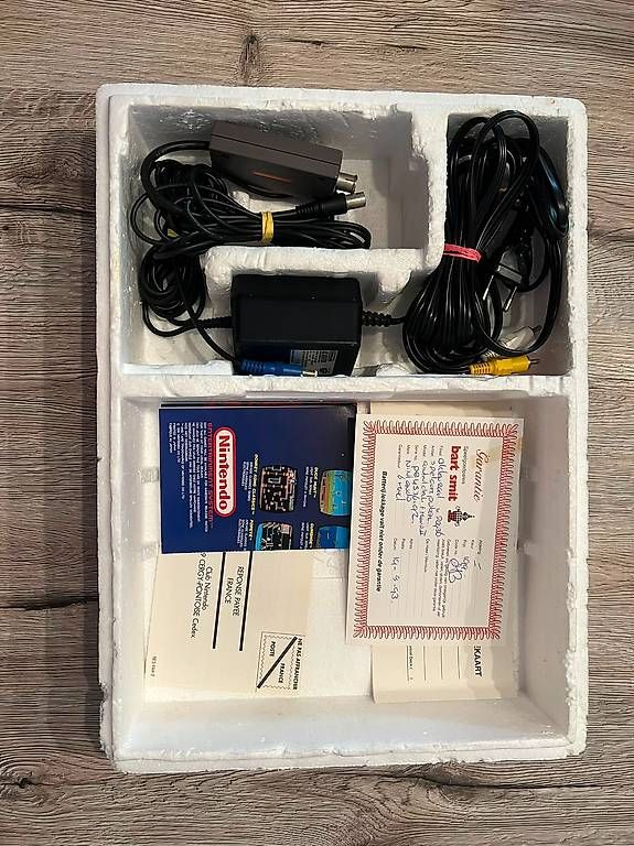 Konsolen: Nintendo NES Control Deck  Europa-Version  OVP – Gebraucht aus Aarau von PascalRohrbach 3