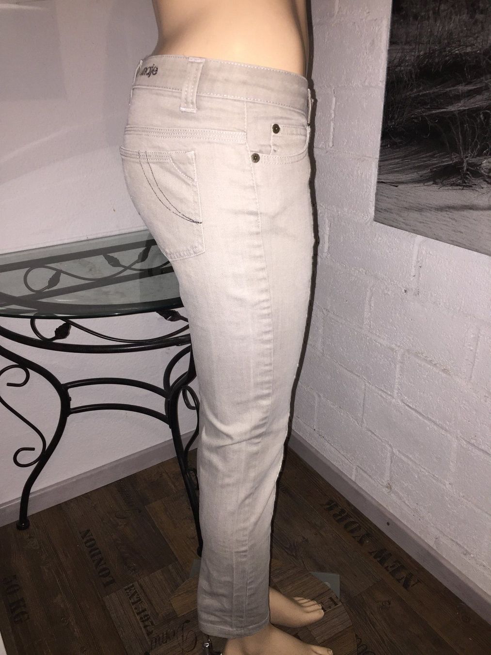 Maje Jeans: MAJE Jeans taille / Grosse 26 – Usato da Cossonay-ville venduto da Super-Price-Quality 2