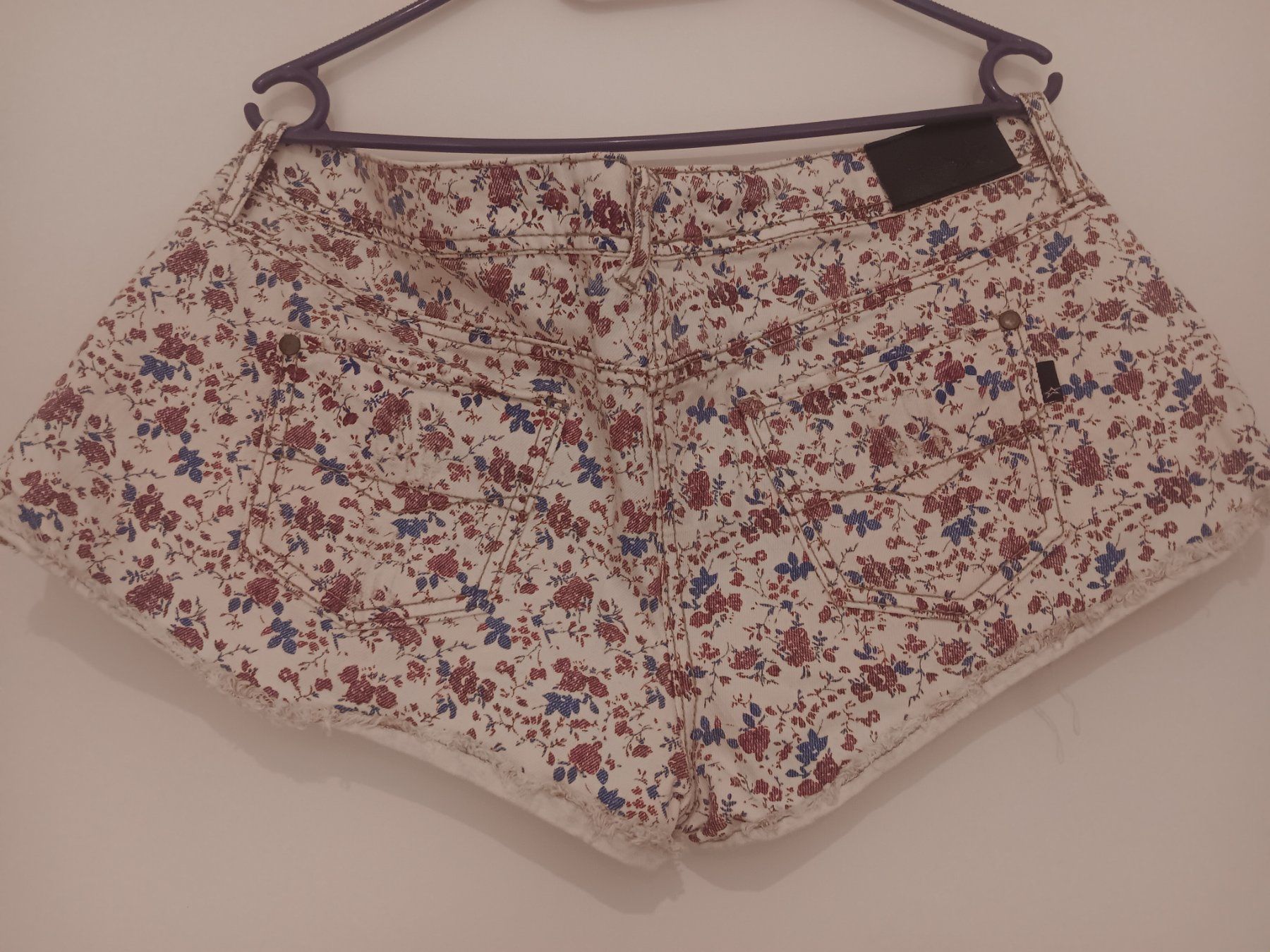 Hosen: Frauen Hot Pants,Gr.xxl – Gebraucht aus Oftringen von Jul.ia 1