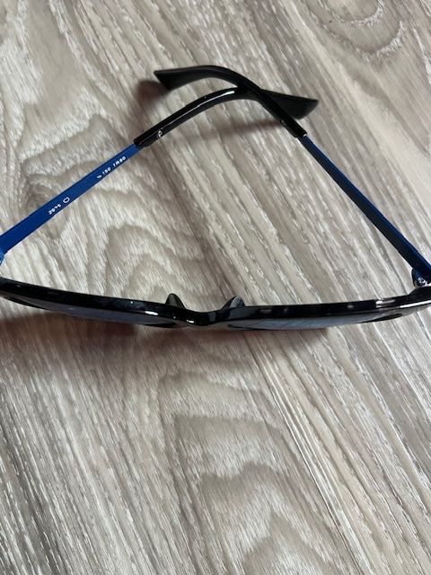 Lunettes & Verres: Sonnenbrille – D'occasion à Neerach par romiping 2