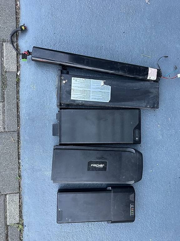 Batterie: Lotto batterie e-bike diversi modelli  – Usato da Quartino venduto da DiloUsato 2