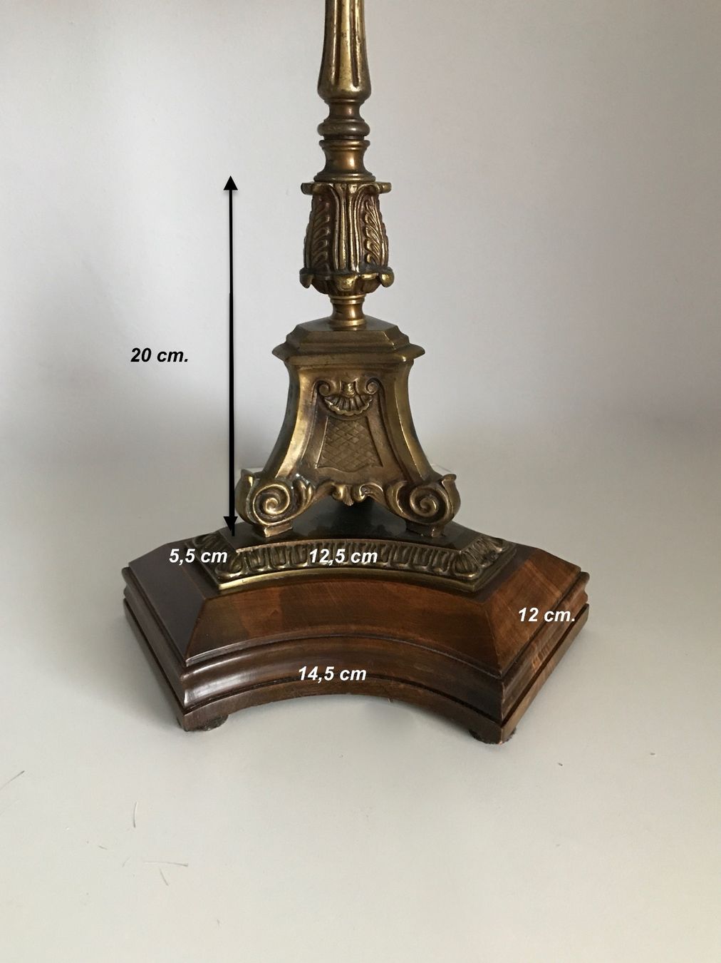 Lampade: Lampada da tavolo vintage chic – Usato da PARADISO venduto da pin_vlj8 4