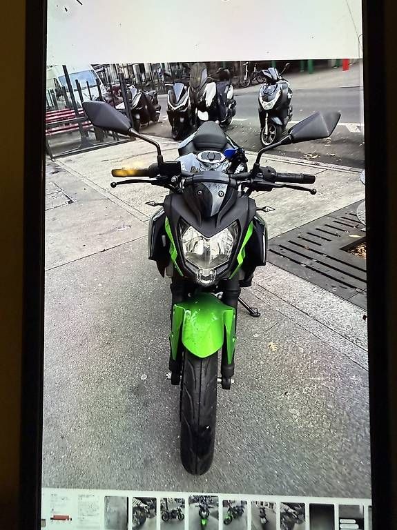 Strasse: Moto Kawasaki z 125 – Gebraucht aus geneve von mat_5vqv 4