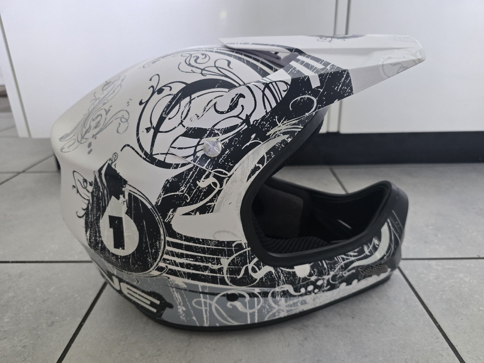 Casques: sixsixone Downhill Helm – D'occasion à Zug par nic_wlj8 1