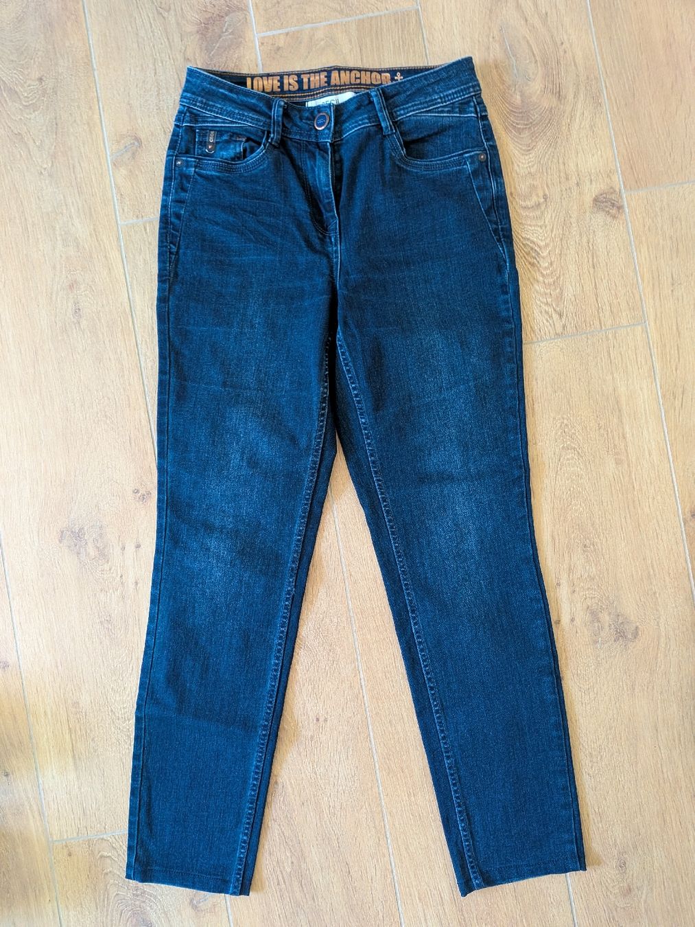 Cecil Jeans: CECIL Jeans Grösse 36 dark denim – Neuf (Voir description) à Eschenbach SG par SanFranciscoCalifornia