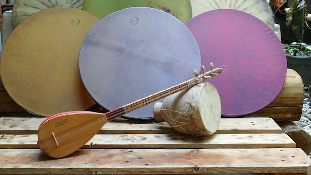 Strumenti musicali: Cura  (Renkli) – Nuovo e nell'imballaggio originale da Basel venduto da ozgurkitapevi 1