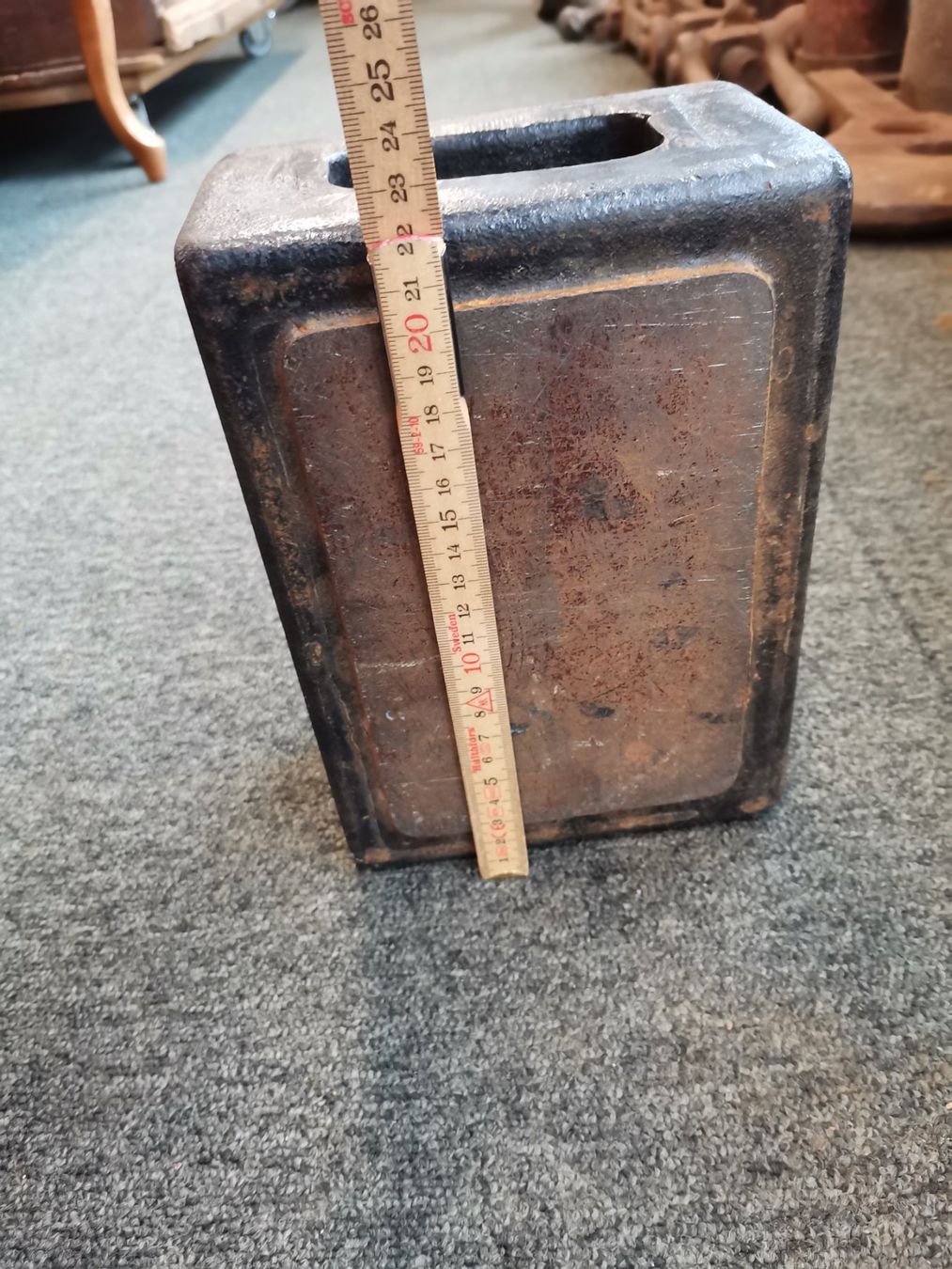Bilance e pesi: 20kg Gewicht, Gewichtstein 20kg, Eckiges Gewicht, Eisengewic – Usato da Wiedlisbach venduto da materialkreislauf 4