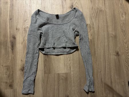 Oberteil / Croptop grau