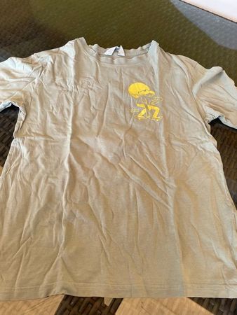 Junge Surf T-Shirt 146/152 olivgrün