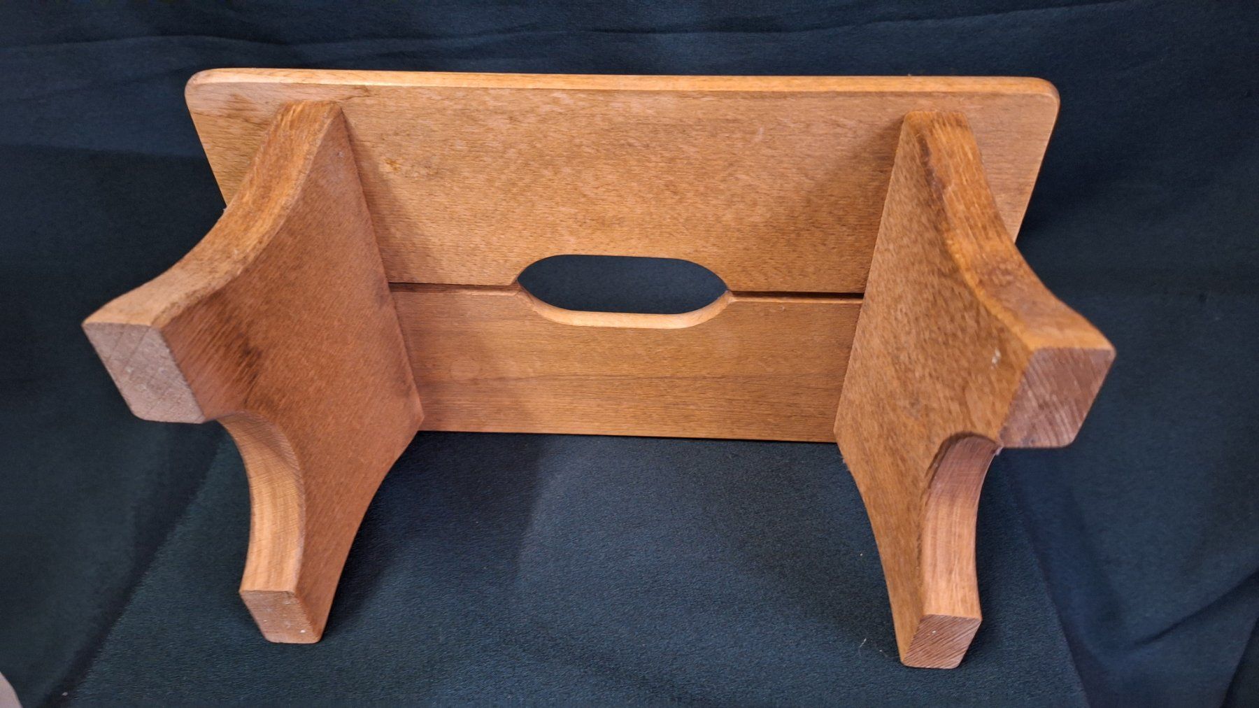 Sgabelli: hübscher Holzschemel mit Eingriff, Vintage – Usato da Arlesheim venduto da shopradl 5