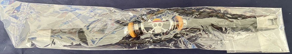Bracciali & Braccialetti: One Piece Armband mit Strohhüte Emblem – Nuovo e nell'imballaggio originale da Allschwil venduto da Deal_Tiger99 3