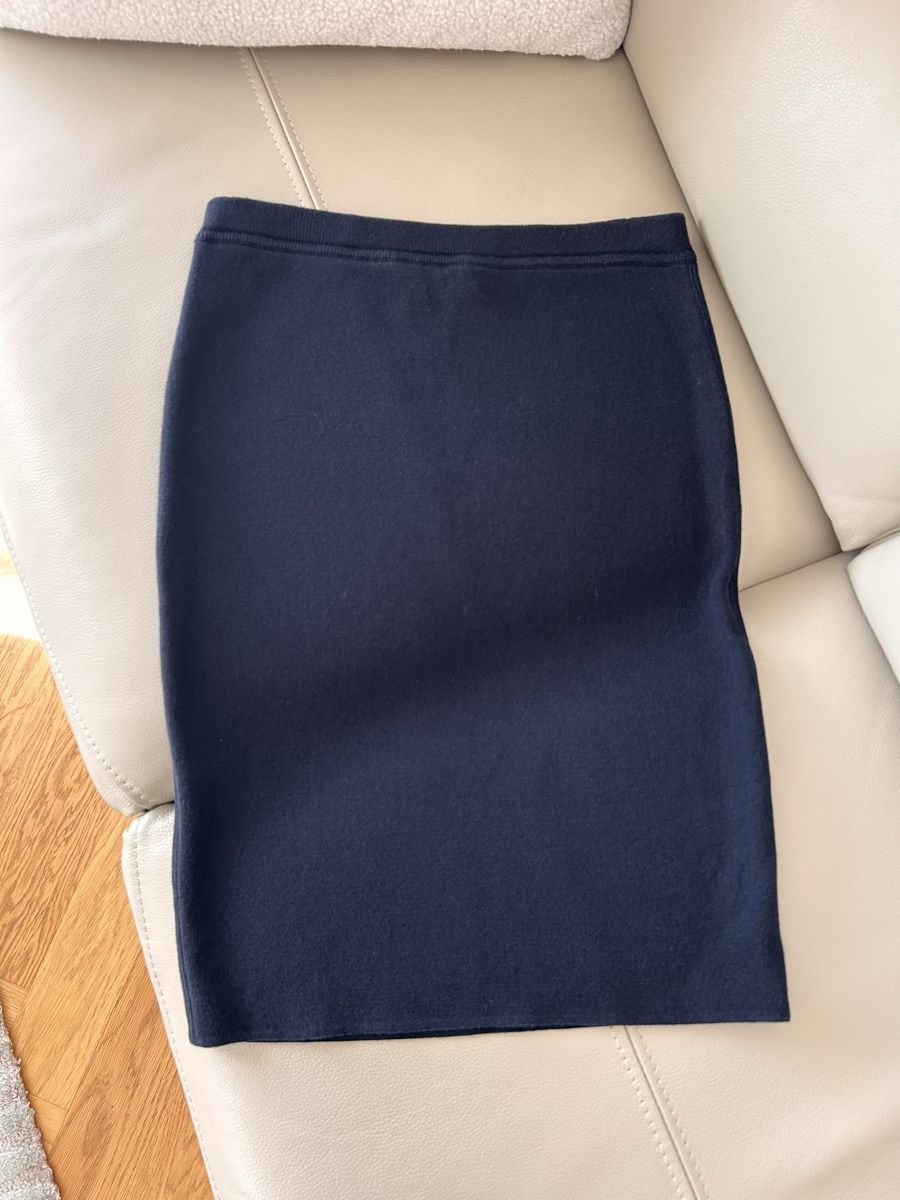 Escada Gonne: Escada navy skirt – Usato da Zürich venduto da evasara 1