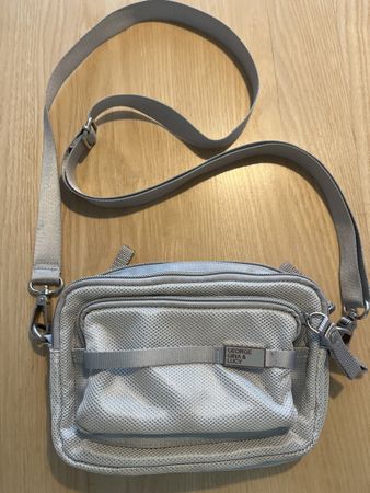 George Gina & Lucy Tasche Bauchtasche
