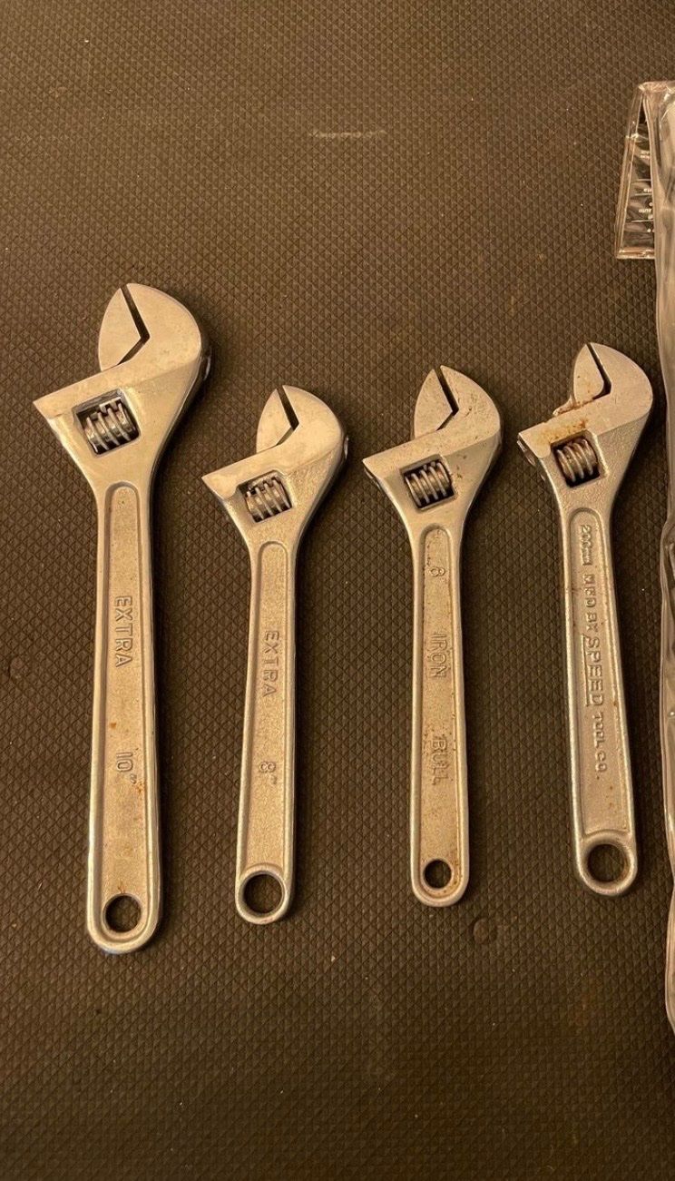 Alle Werkzeuge: Rollgabelschlüssel / Engländer / Werkzeug – Gebraucht aus Zug von Jason_16