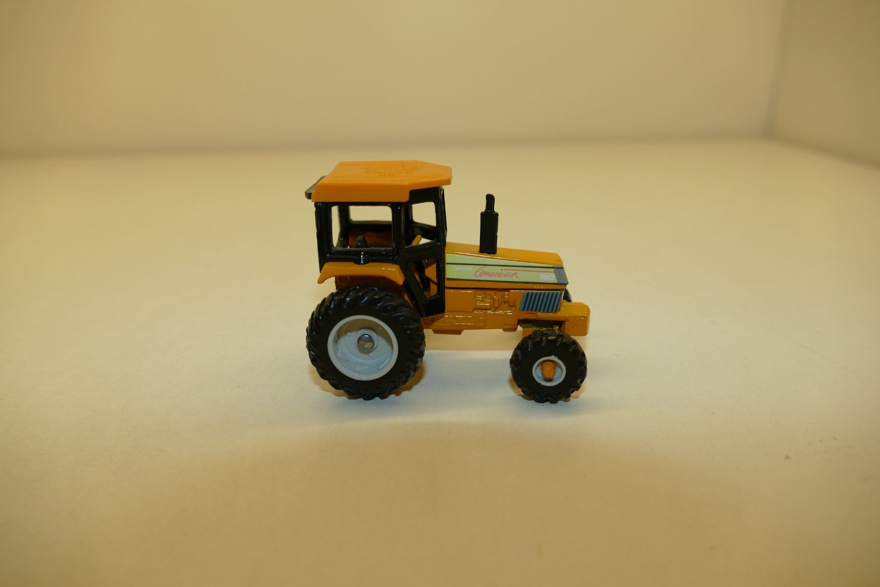 Modellbausätze & Standmodelle: ERTL Metallmodel: White American 80 Traktor – Neu (gemäss Beschreibung) aus Niederhasli von rail-duerst 3