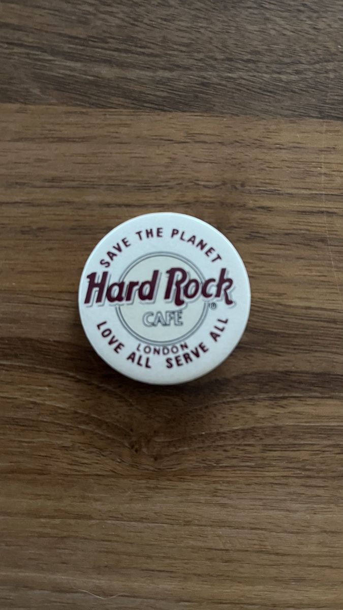 Spille & Fermagli: Hard Rock Cafe London Button / Pin – Usato da Ins venduto da trotamunda
